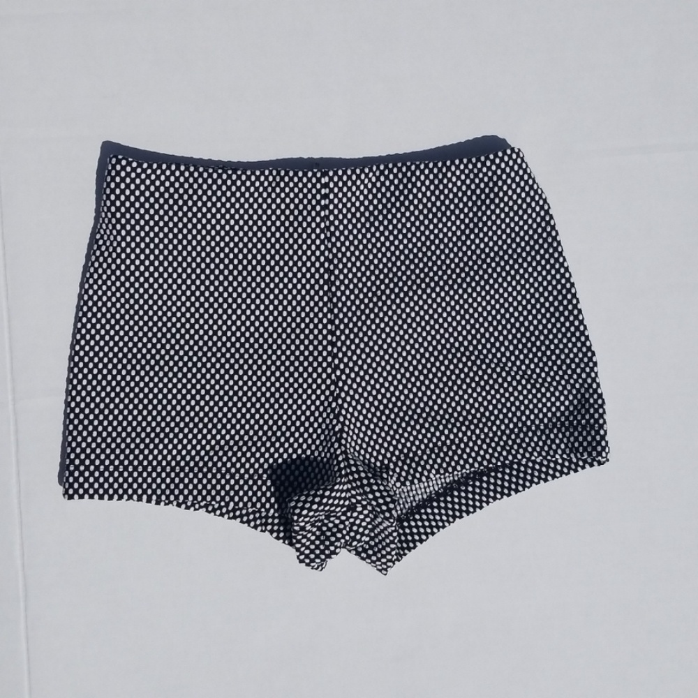 Forever 21 hot pants size Medium
